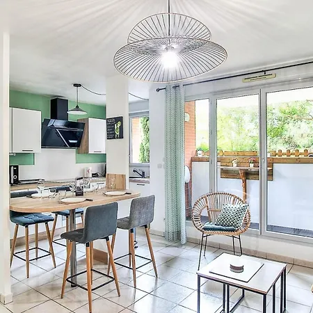 Large&modern Flat Just Nearby Ponts-jumeaux In - Welkeys Appartement *